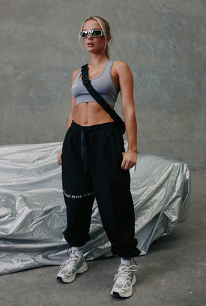 "PERFORMANCE" WIDE LEG PARACHUTE PANT